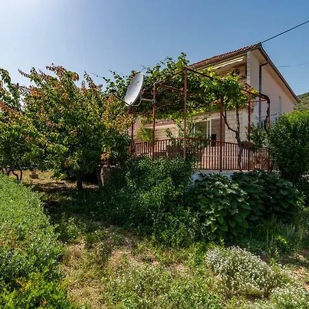 Apartment Nives Trogir Exterior foto