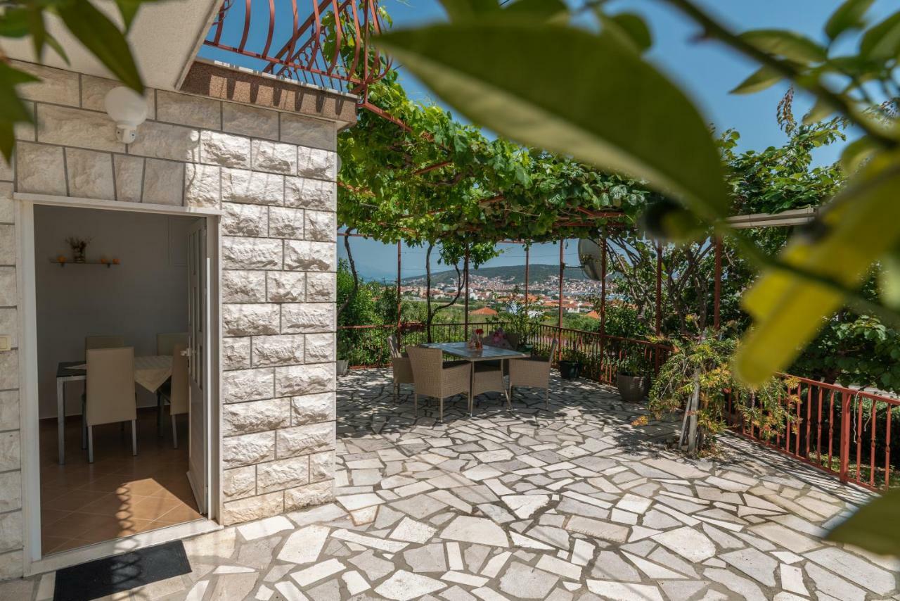 Nives * Trogir