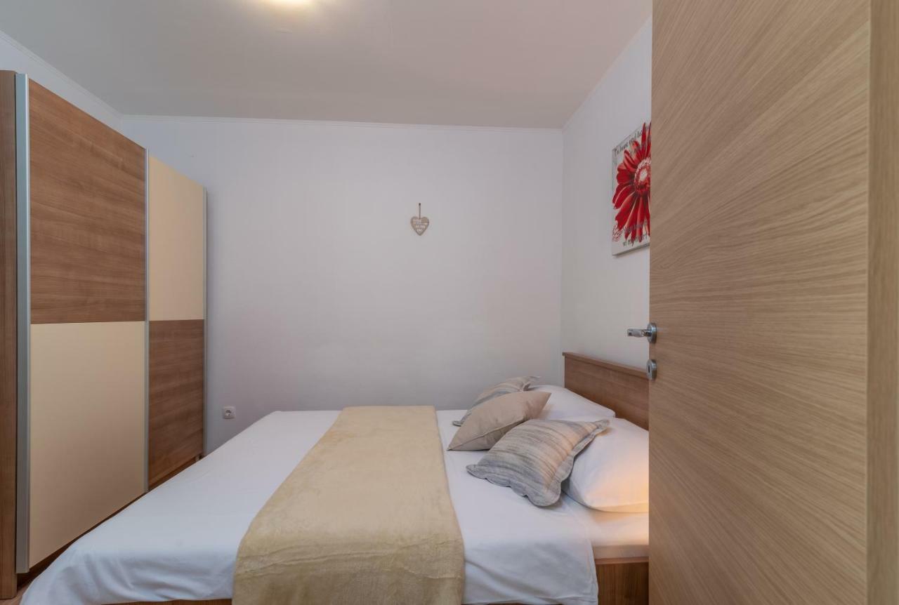 Nives Apartman Trogir