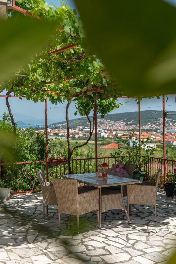 Nives Apartman